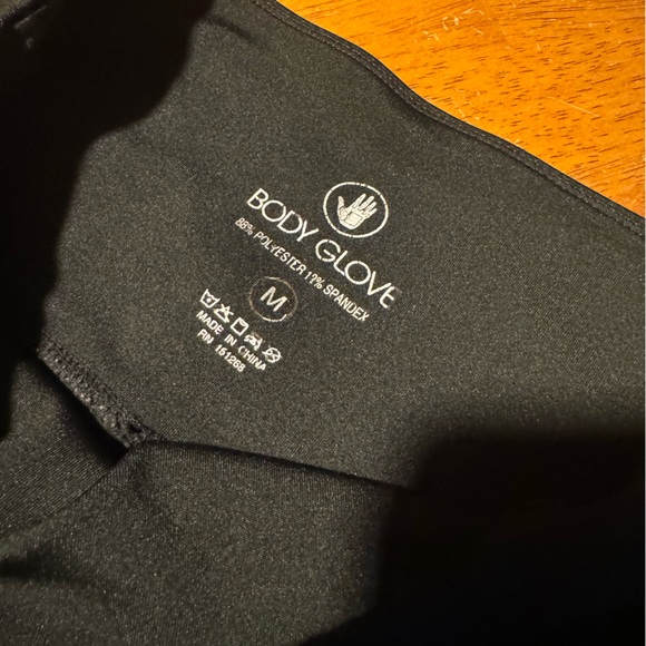 Body Glove women’s Biker Shorts Sz Med - Picture 3 of 5